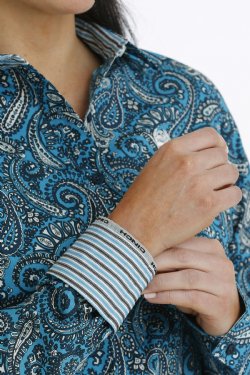 WOMEN'S BUTTON-DOWN WESTERN SHIRT - BLUE - Coffman Tack