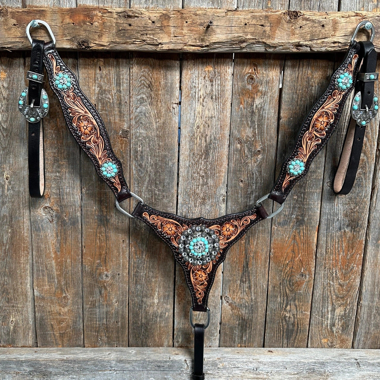 Two Tone Floral Triangle Turquoise and Clear One Ear / Breastcollar Tack Set - Coffman Tack