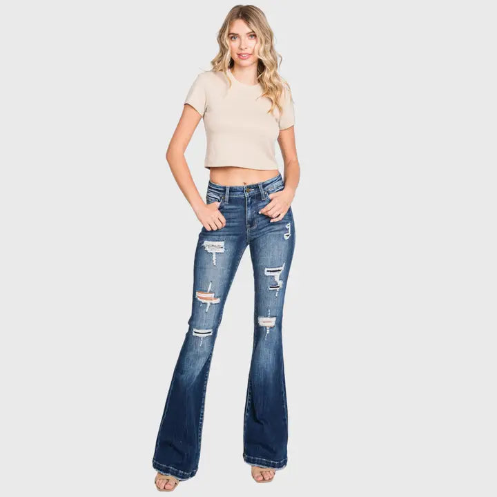 Petra Destroyed Mid Rise Stretch Flare